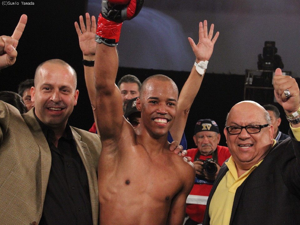 �A���w�j�X�E�����f�X