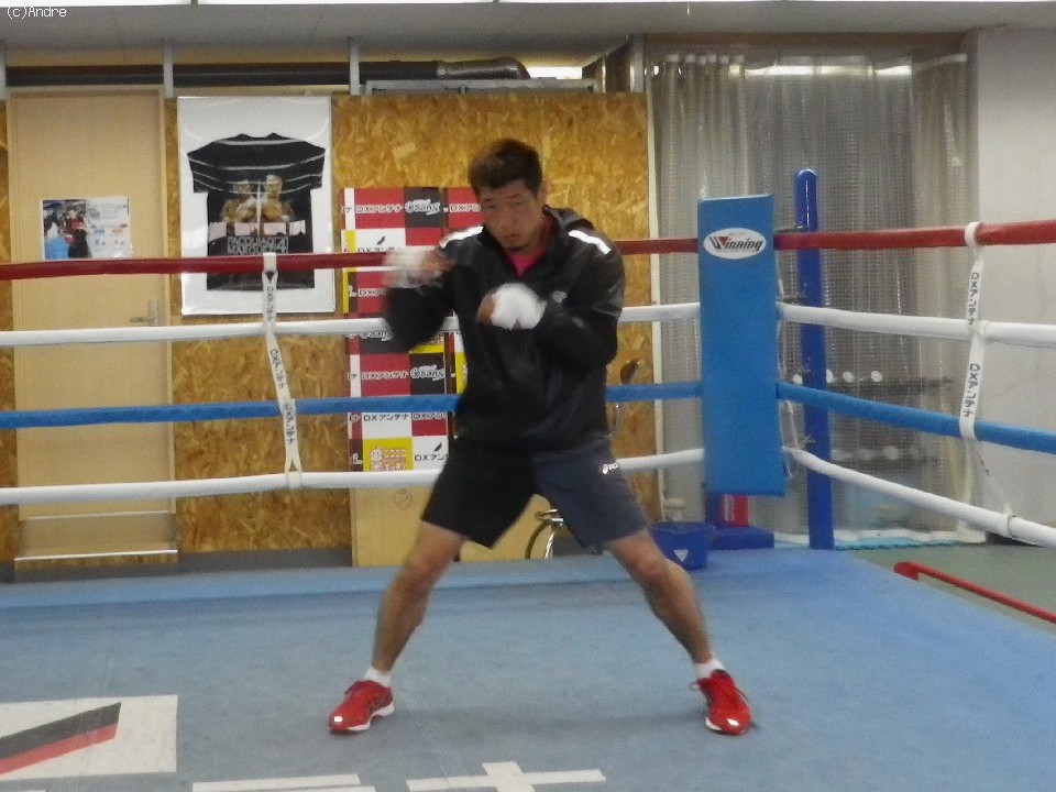 ���J���K