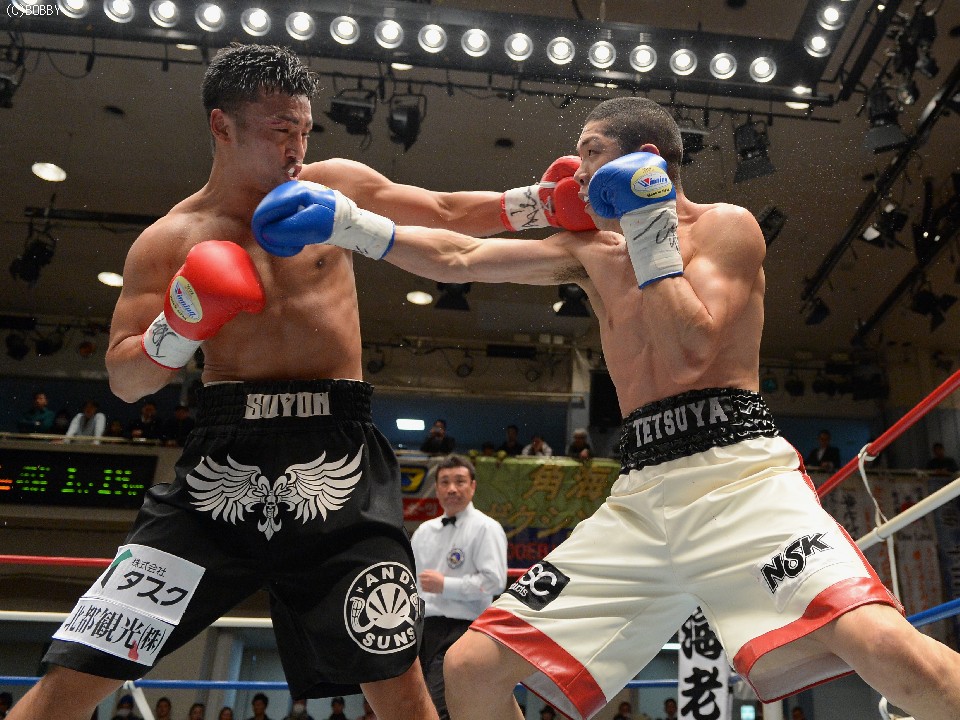 勝つのはどっちだ