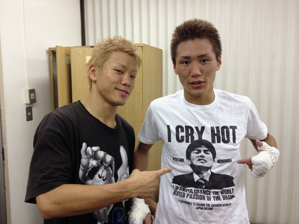 �y���C���Ə����ȍڂɒ���