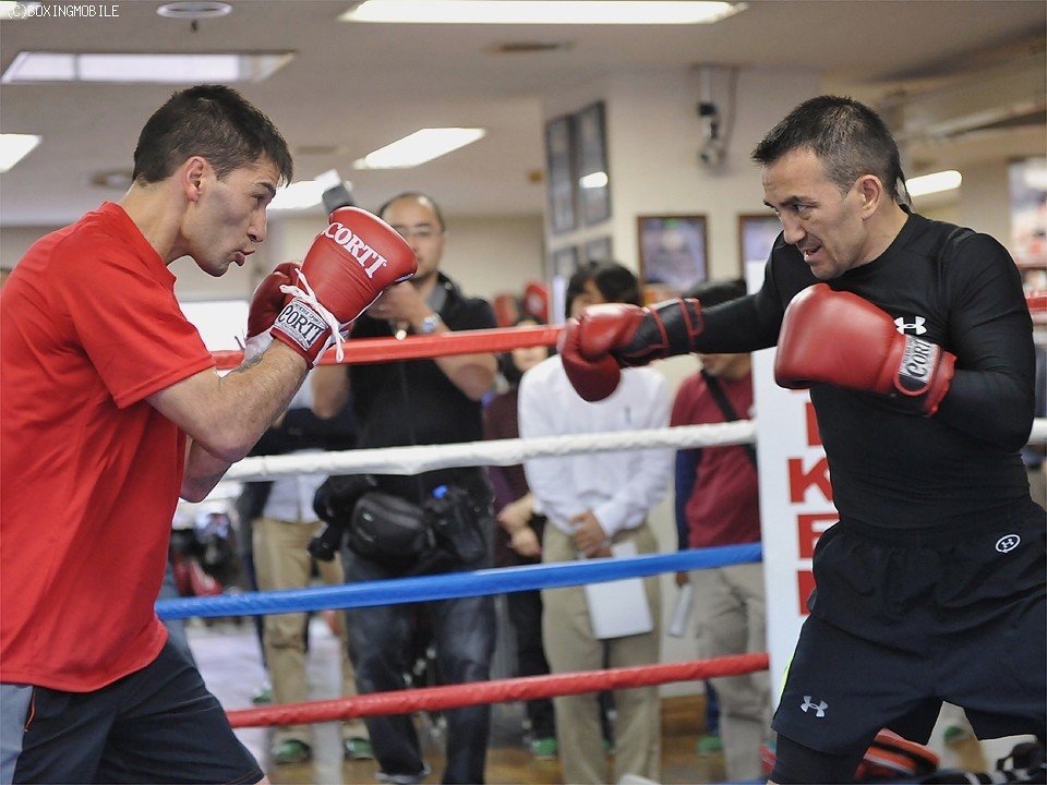 ��Ẵn���P�[��