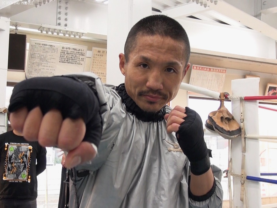 �����p��