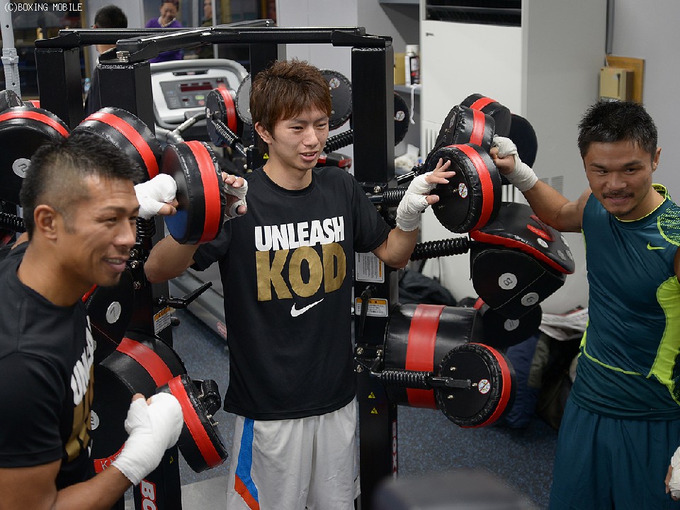 �V�^�}�V�[�����͂ޓ��R�E�c���E�͖�