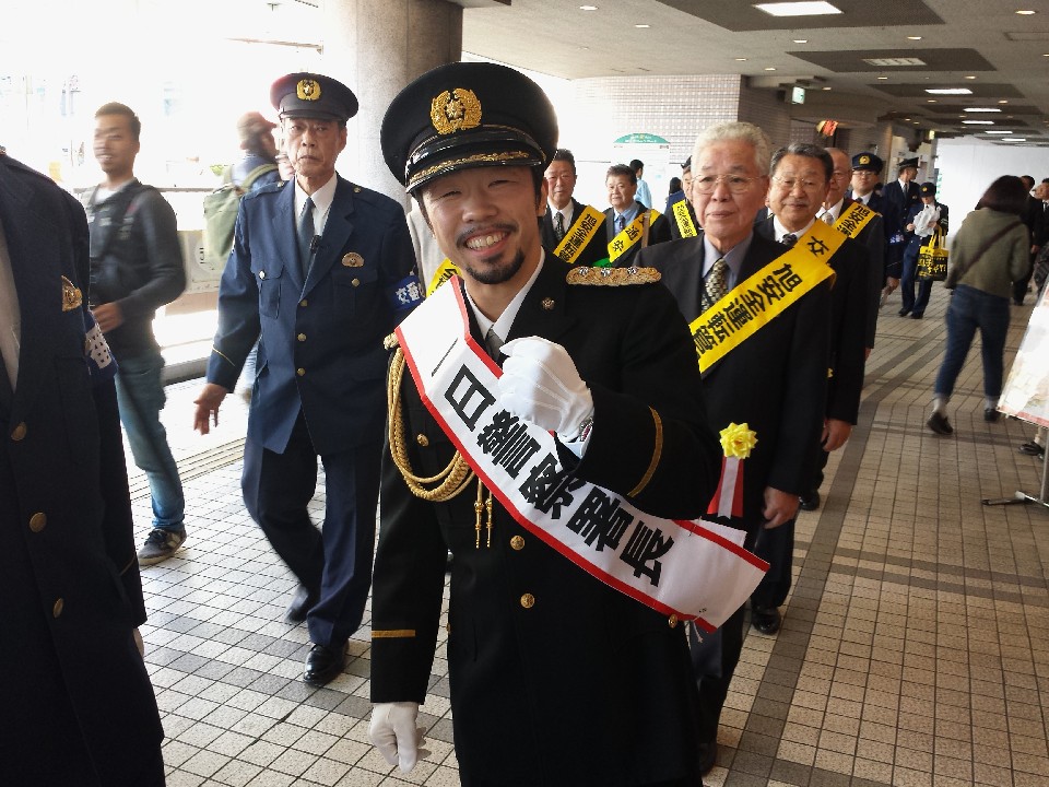 �ƍ߂��m�b�N�A�E�g