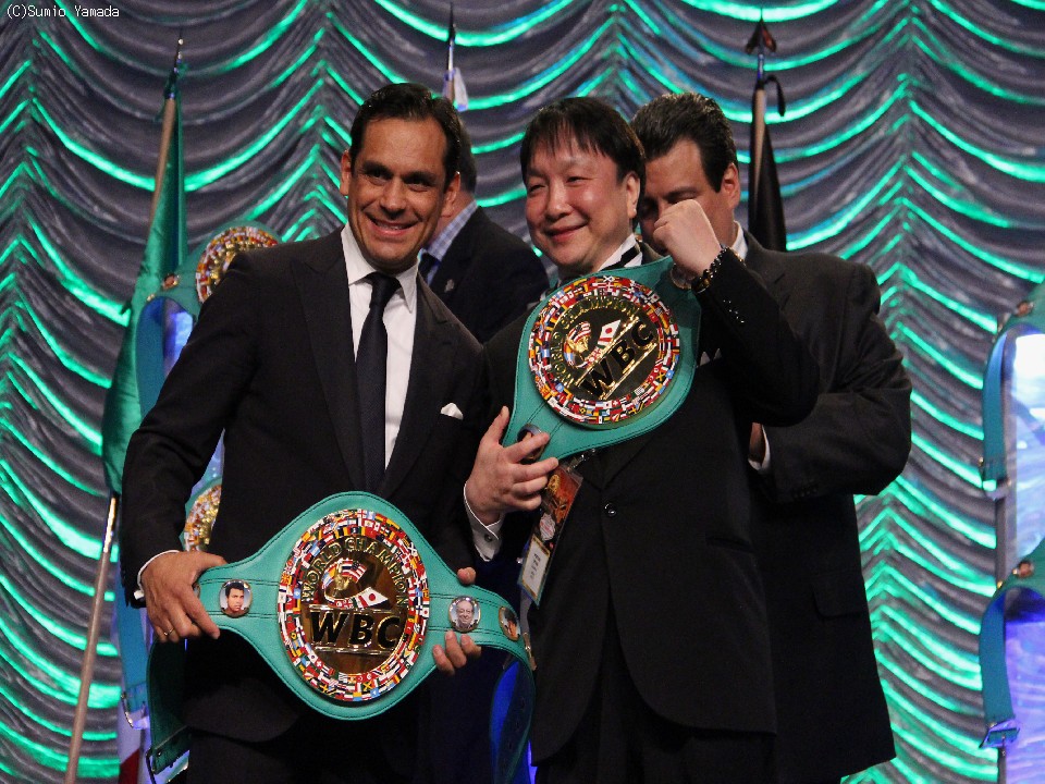 ���J���h�E���y�X���Ƒ勴���ĉ�