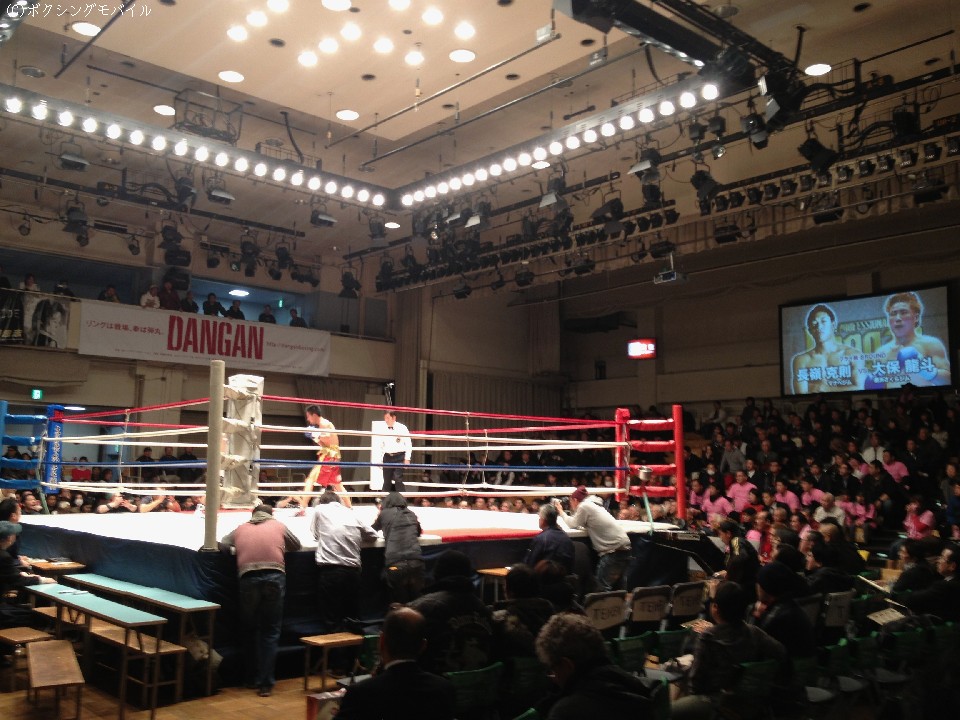 Dangan118�͔M�C�ɕ�܂ꂽ!