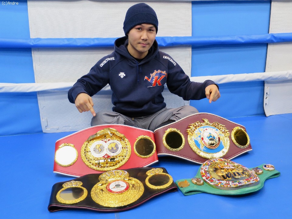 4�c�̐��e����