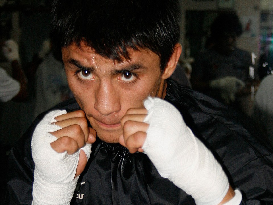 �I���V�I�E�K���V�A