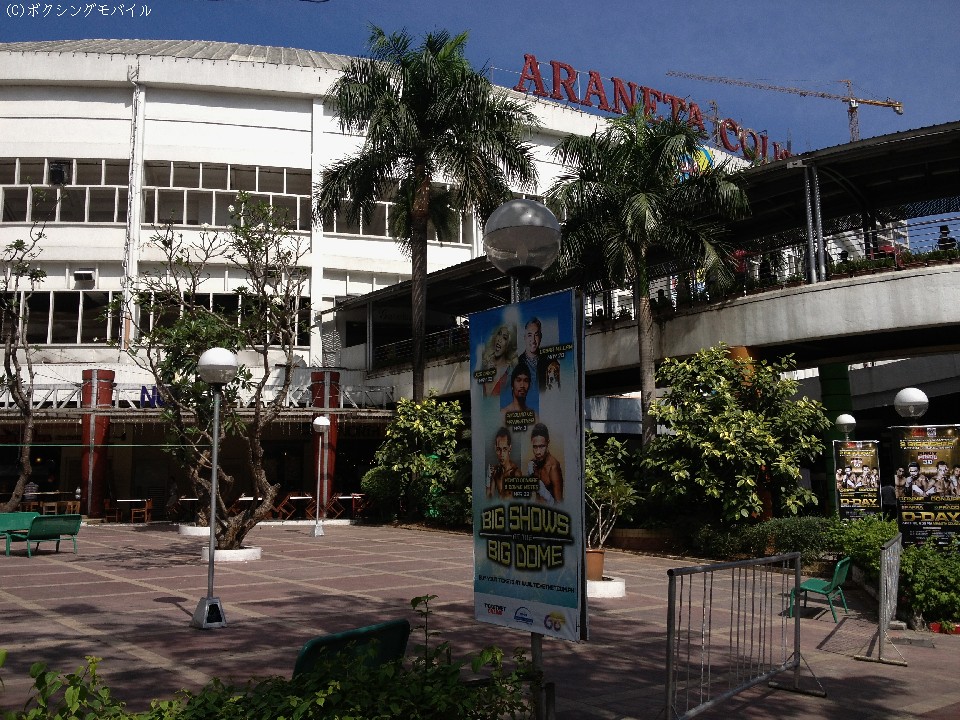 ���E�ւ̃X�e�b�v�ɔ䍑��I��