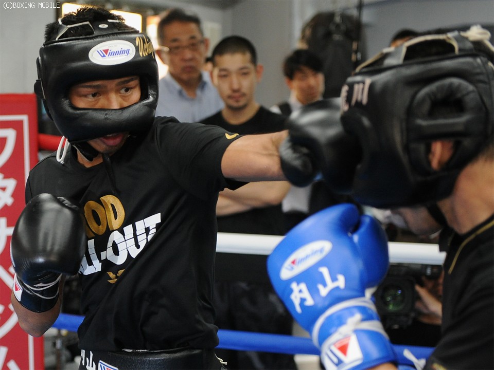 内山が練習を公開