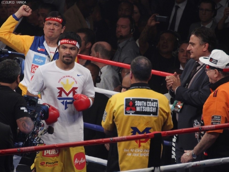 ���C�E�F�U�[ vs �p�b�L���I