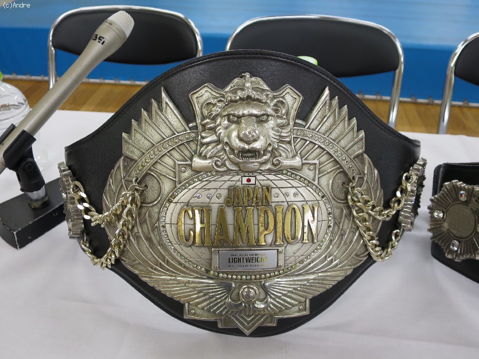 ���s�Ń^�C�g����