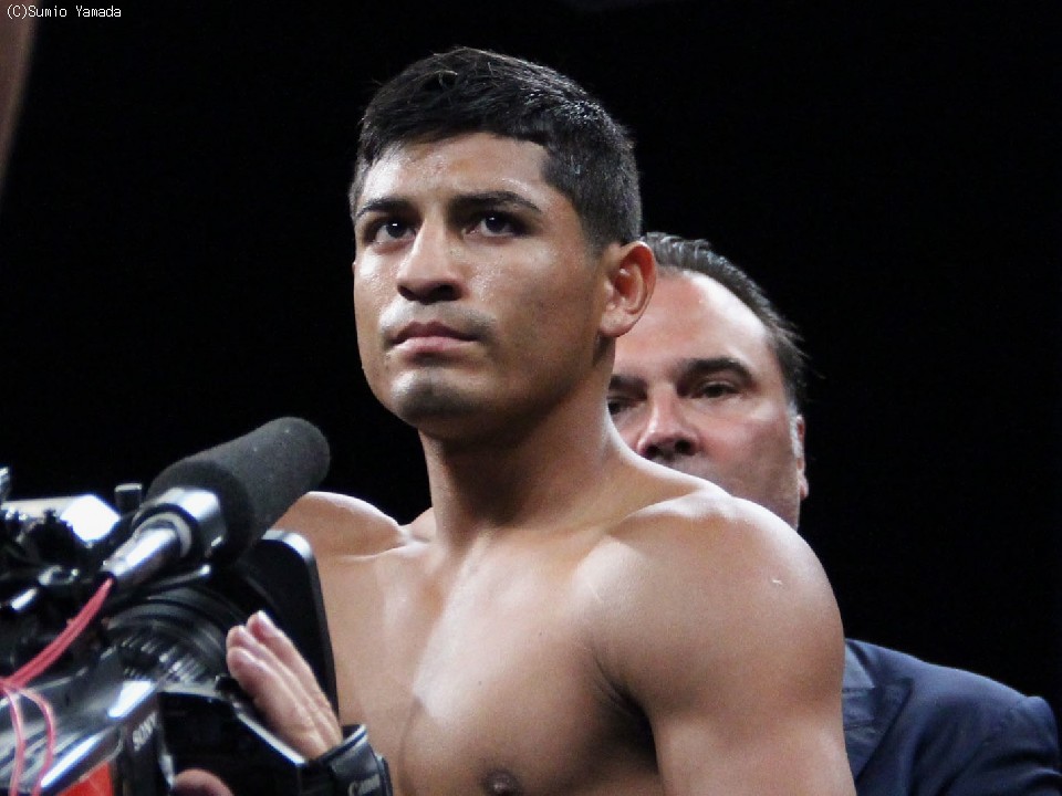 �}���Xvs�T���^�E�N���X ��������