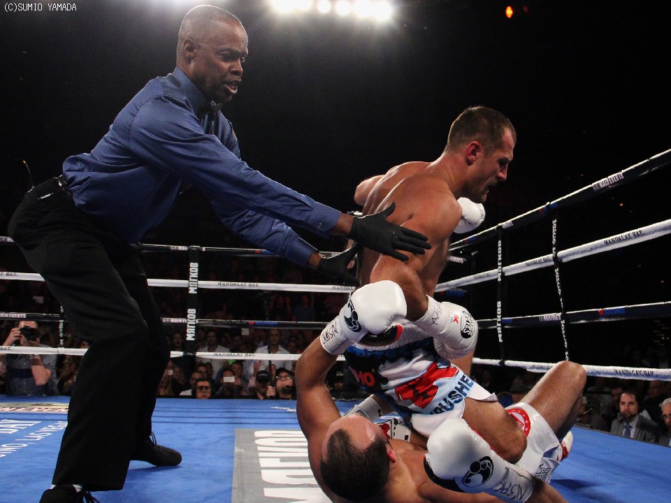 �R�o���tvs���n���f�B 