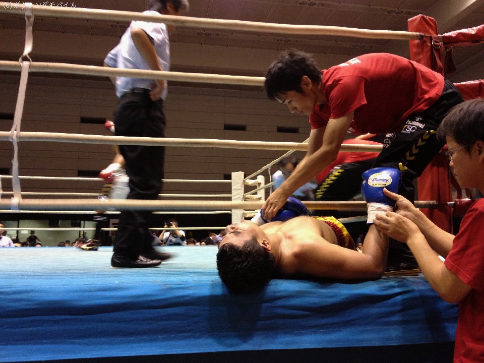 衝撃のノックアウト