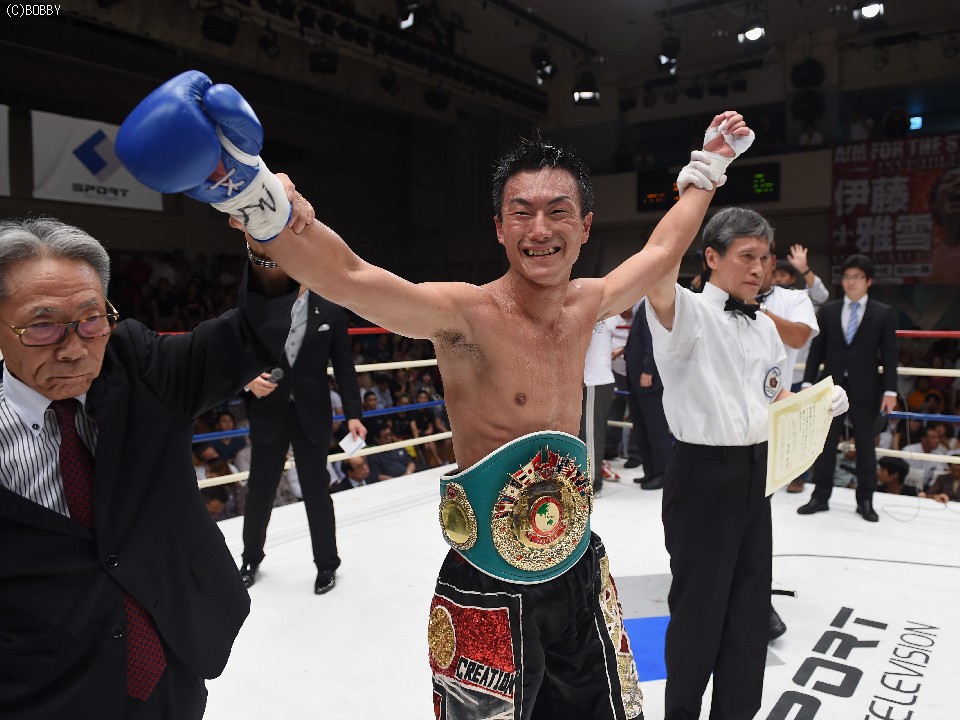 8��MVP�͐V���ҁE�|��