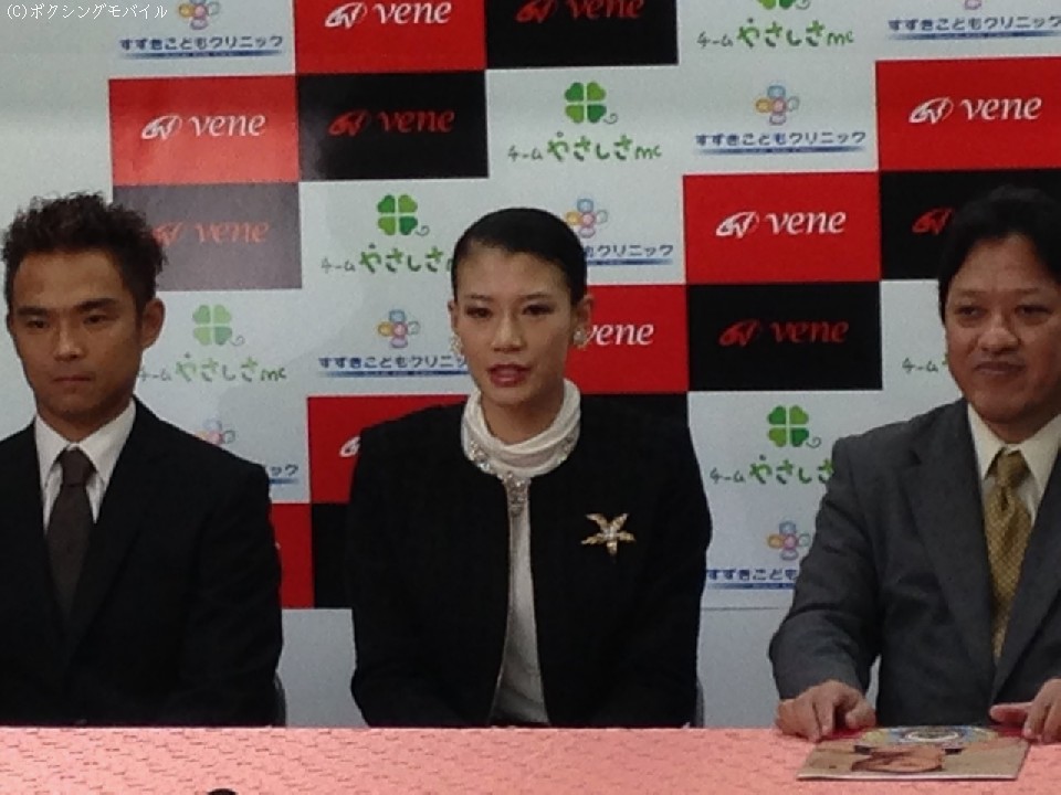 ���f���{�N�T�[���E�։H�΂���