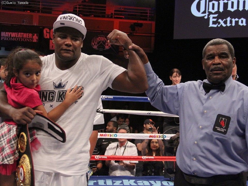 �I���e�B�X���Ăюb���o��