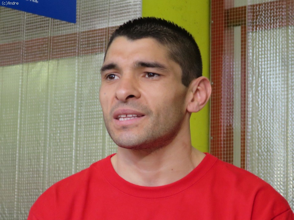 ������҂���