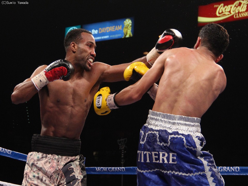 ミッキー・ベイ