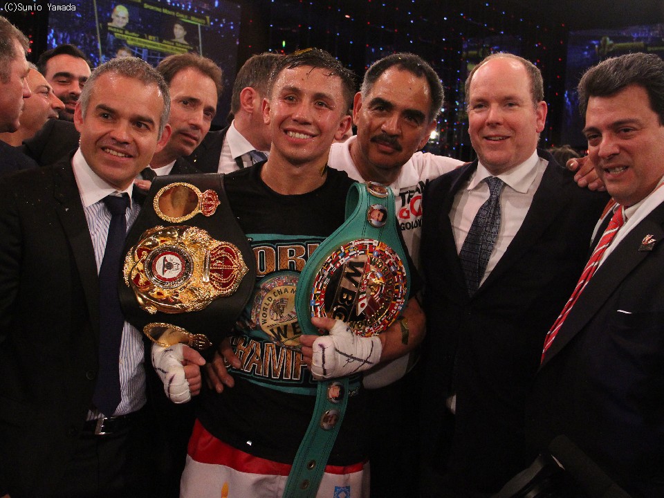 �u���̕���v�ƃS���t�L��