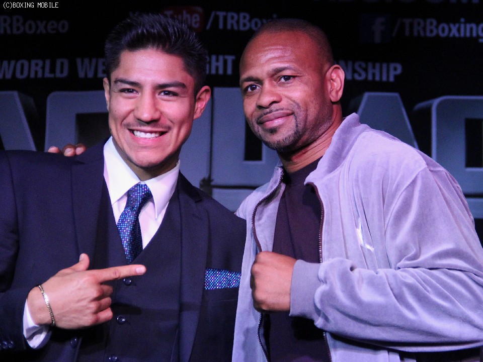 ���C�E�W���[���Y(�E)