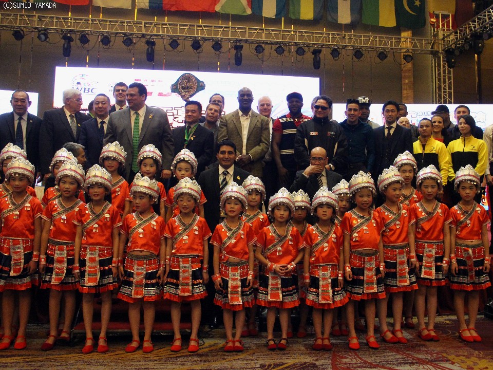 WBC�̔N������