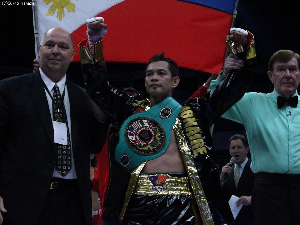 �h�l�A�ƃx���f�z������