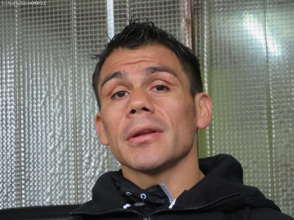 �t�@���E�J�����X�E���x�R(�A���[���`��)