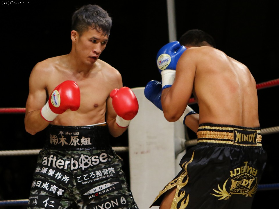 初回から大沢のペースだった