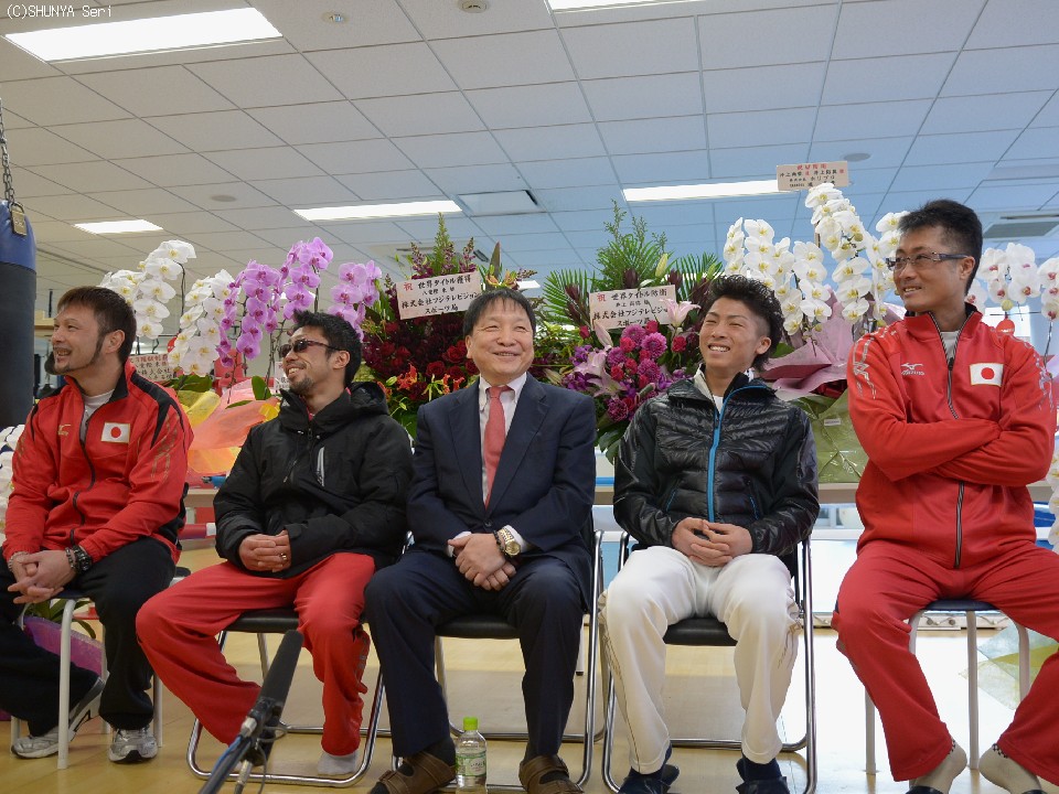 ���Ԃ̏΂��͑勴��̌�����