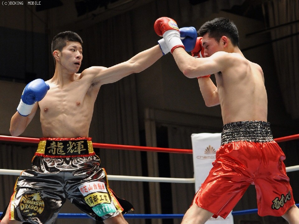 �M��ƂȂ������J��ƐΈ�