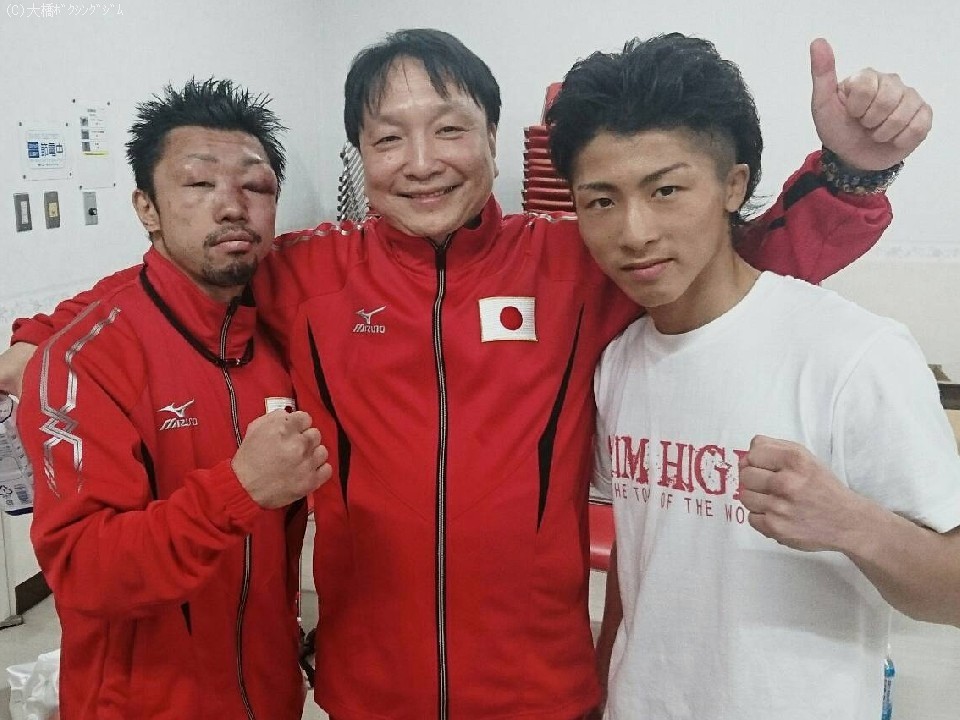 ���؃{�N�V���O������J��