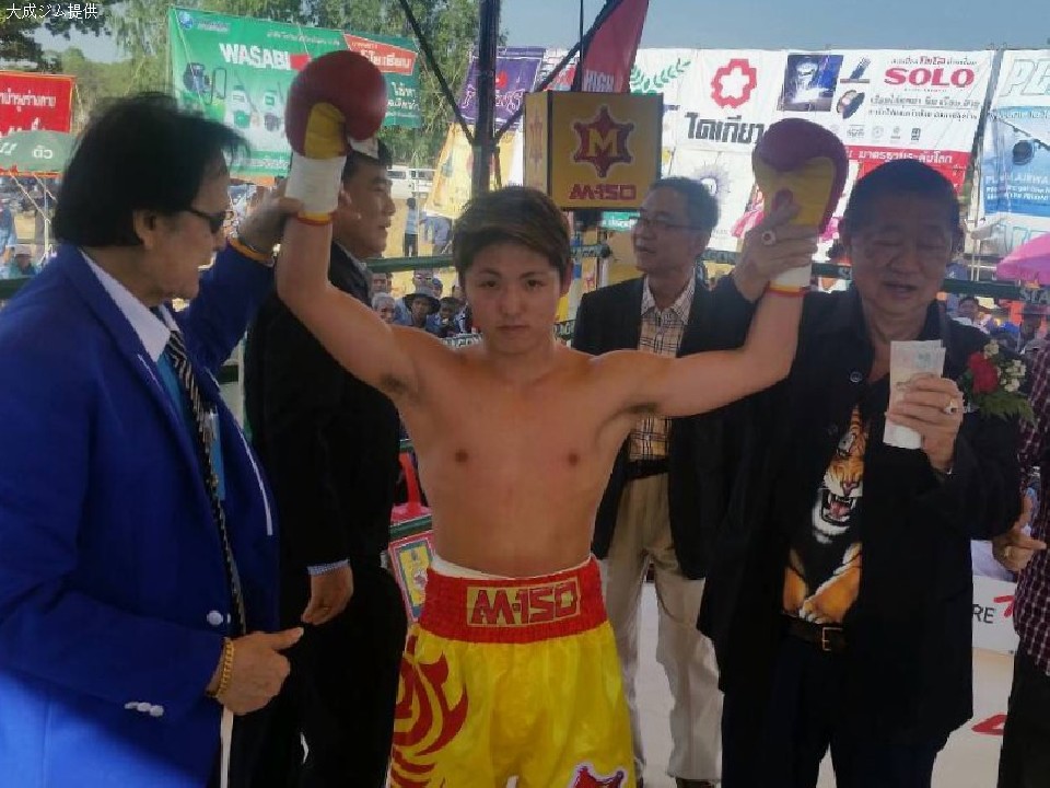 �^�C�Ńm���^�C�g����