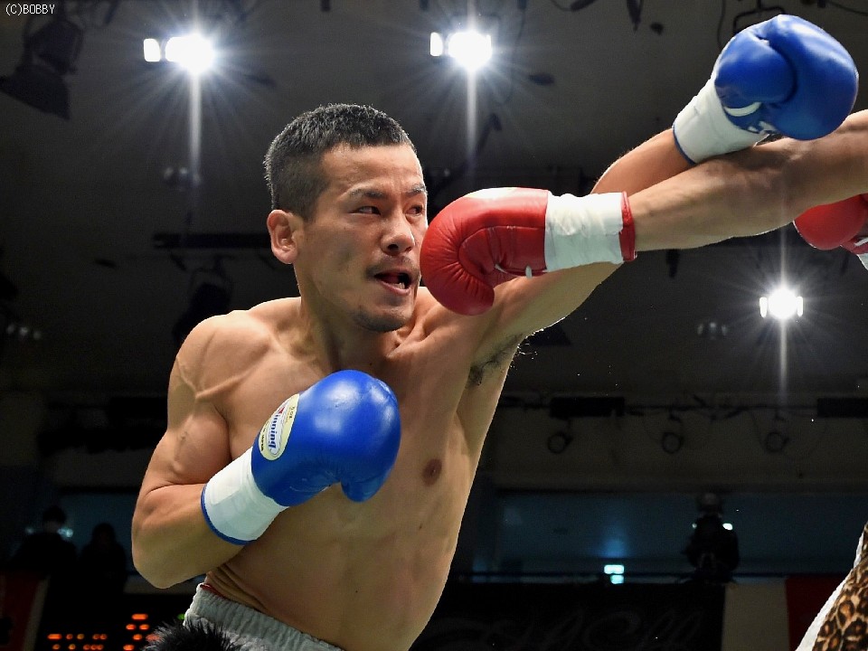 �؍��������钆��