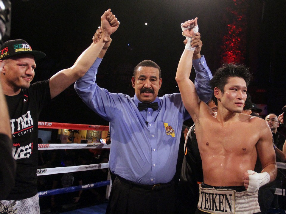 �ɂݕ����̃J���X�ƋT�C