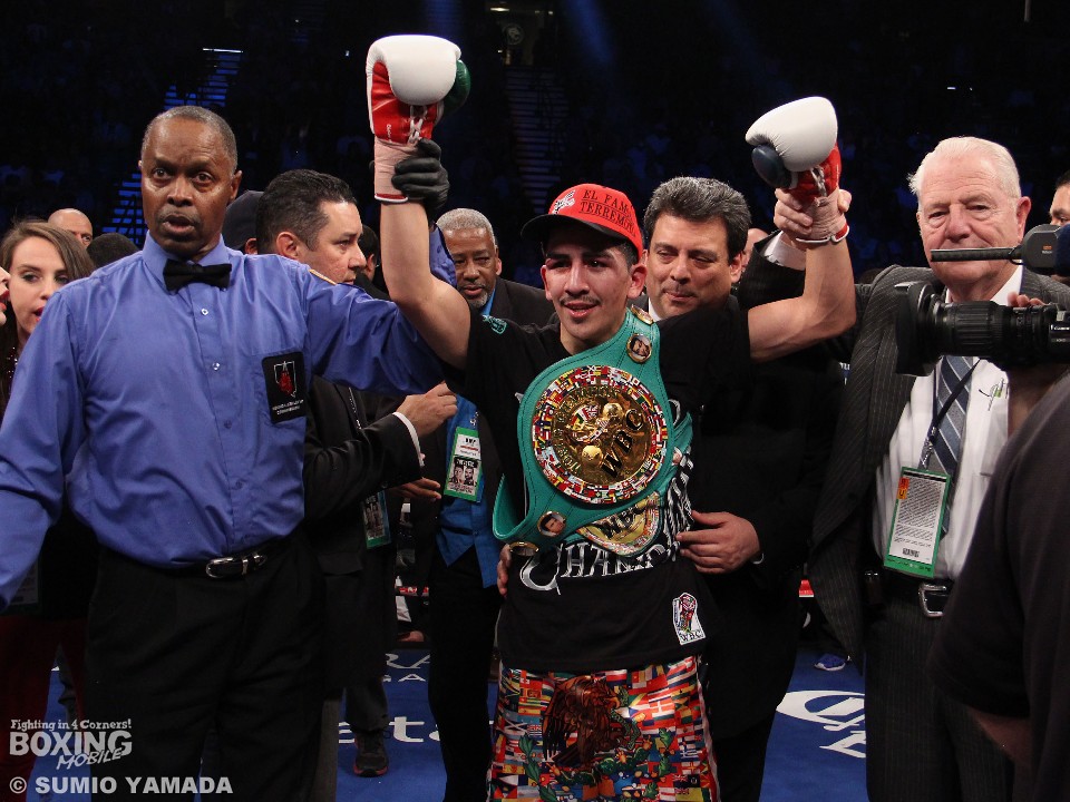 7/30 �T���^�E�N���Xvs�t�����v�g��