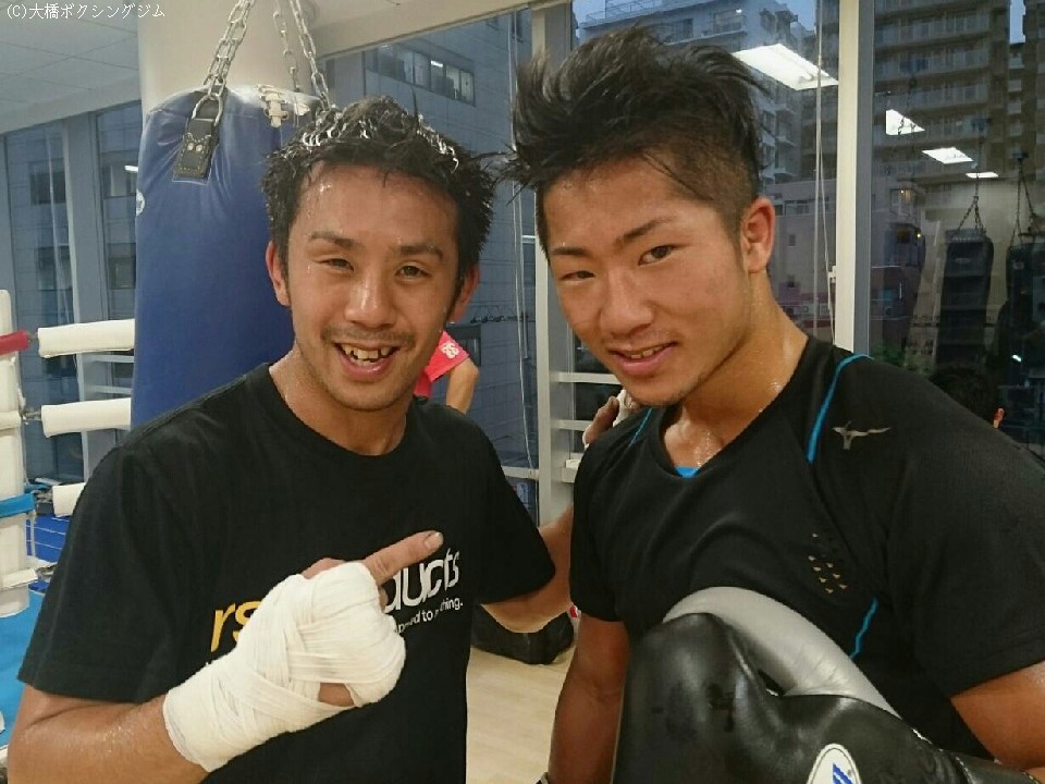 ��:���{���ҁE������(�{�c)�ƃX�p�[���d�˂���