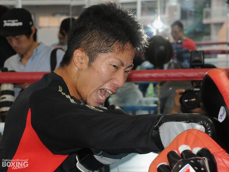 ����^�A���E���A�s�[������