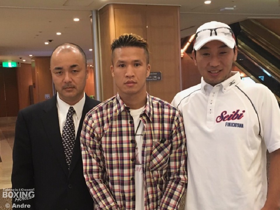 �p�b�L���I�̃A���_�[�J�[�h�Ő��E����