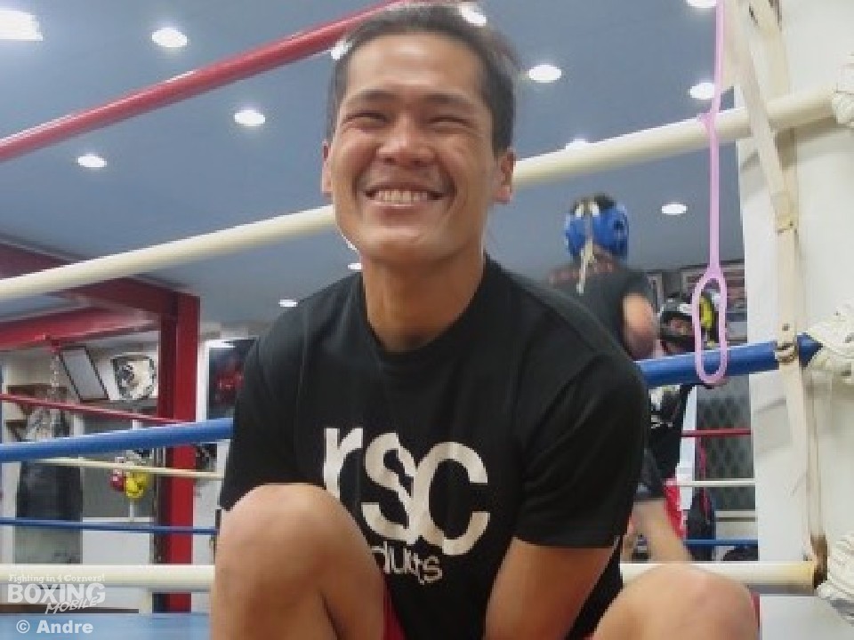 �t�B���s���o�g�̎��͎҂̕���