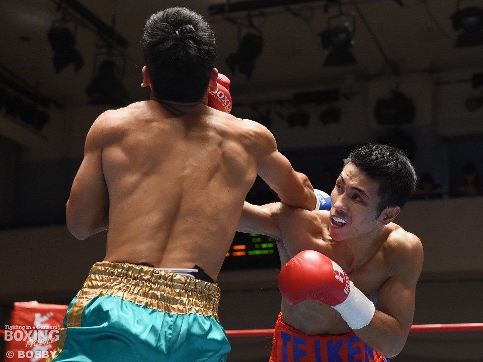 ���R���E��U�蔲��