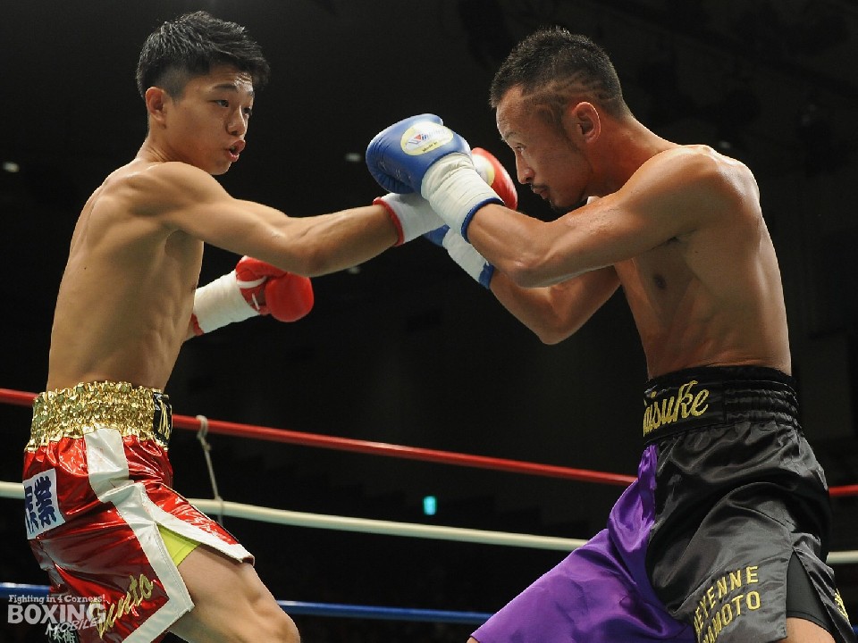 ��y���z�[��