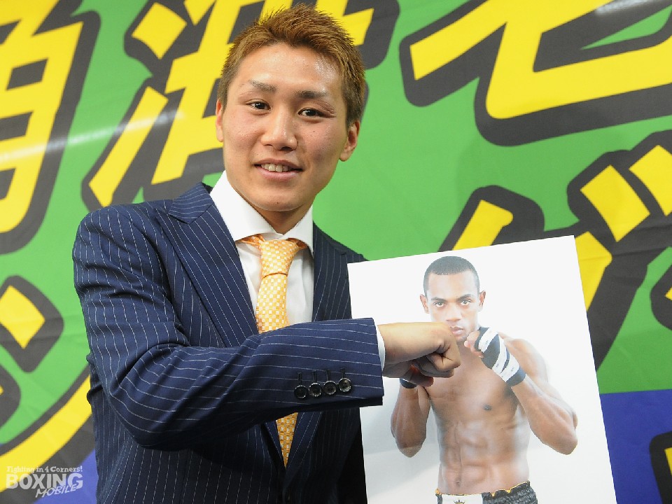 ��A���̋��s�ŉ���J.�O�X�}���ɒ���