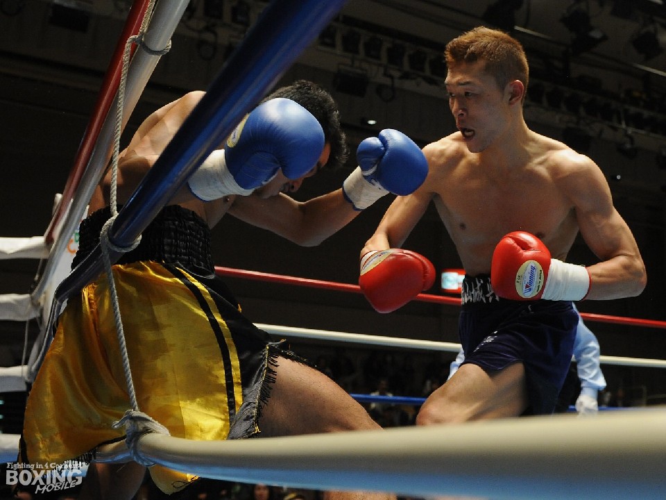 ���q���U�߂����c�B