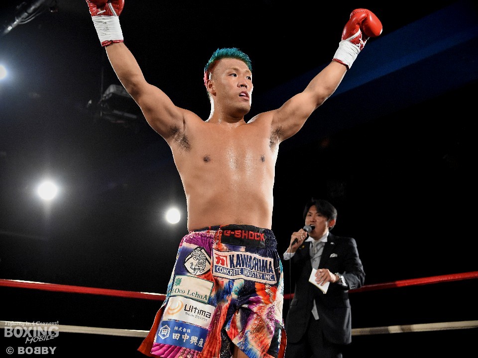 ���{�w�r�[�����҂�2���ڂɒ���!