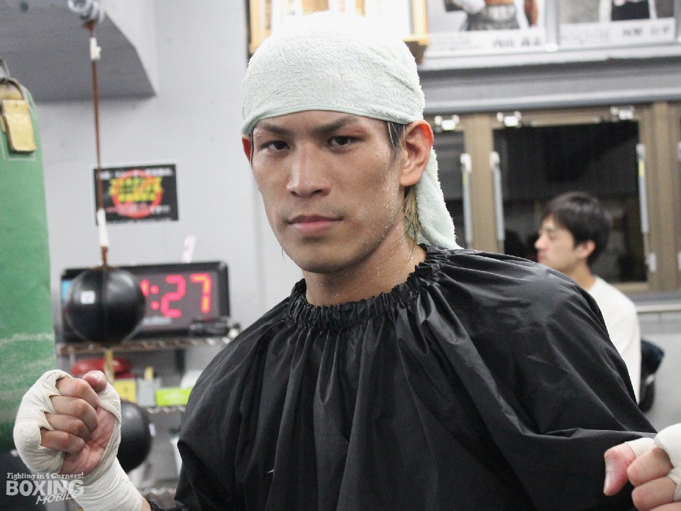 �G���{�N�T�[���z�[�v�Ɋ��݂��錾