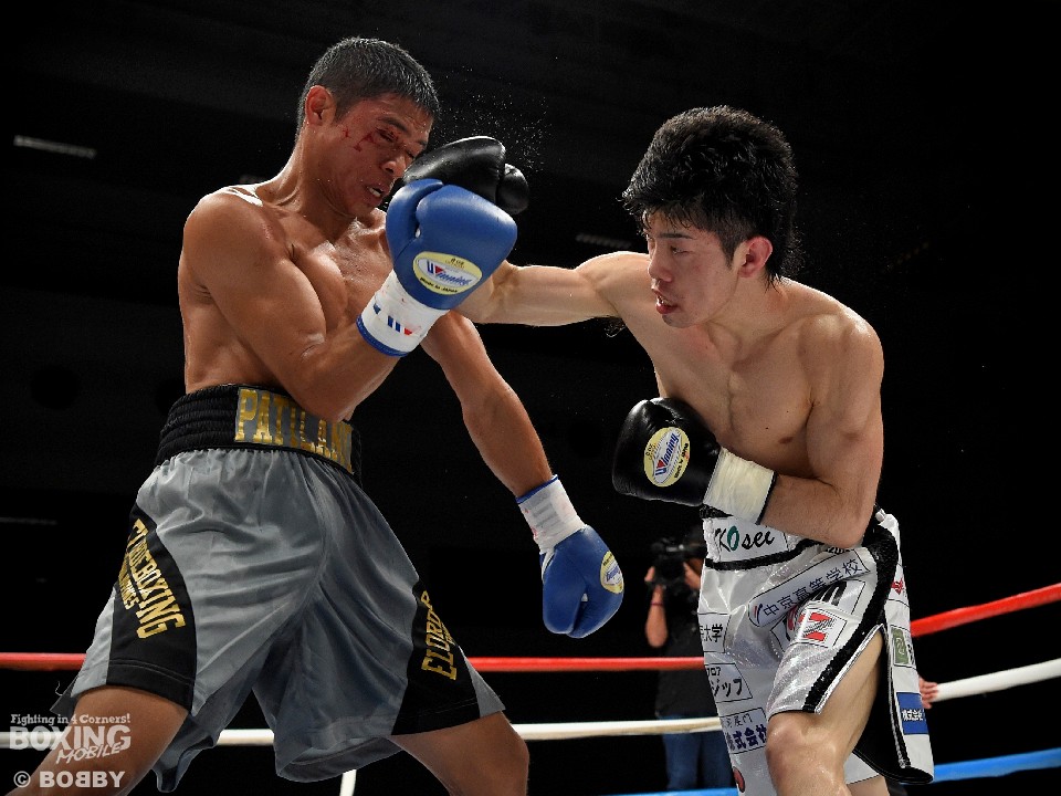 �ʐ^�͓c���P���̑O��