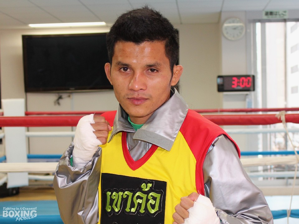 サマートレックは手の内を隠す