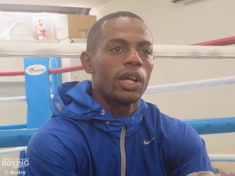 ジュナタン・グスマン(ドミニカ)